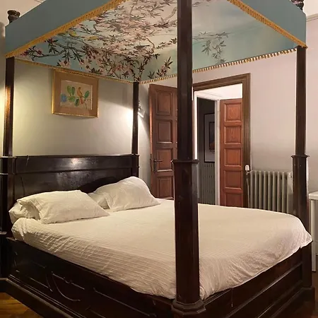 1923 Private Pool * Biarritz